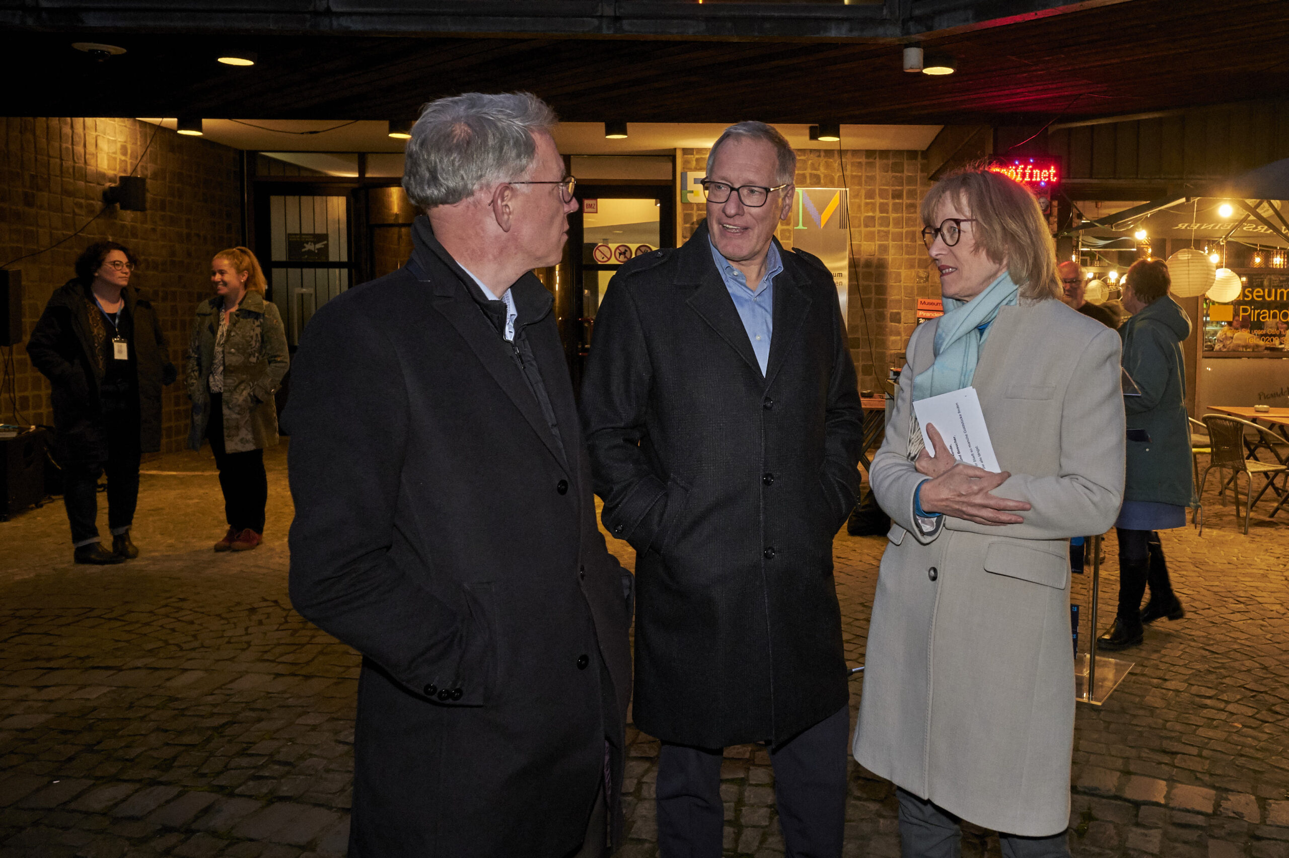 2 GOLDSTUECKE Eroefffnung 28. Sep 2022 Foto Martin Schmuedderich (16)