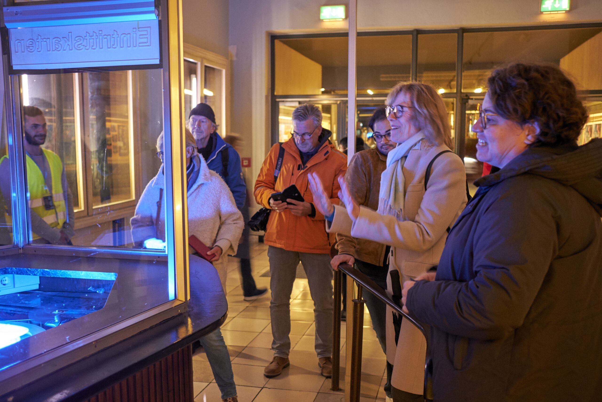 3 GOLDSTUECKE Eroefffnung 28. Sep 2022 Foto Martin Schmuedderich (22)